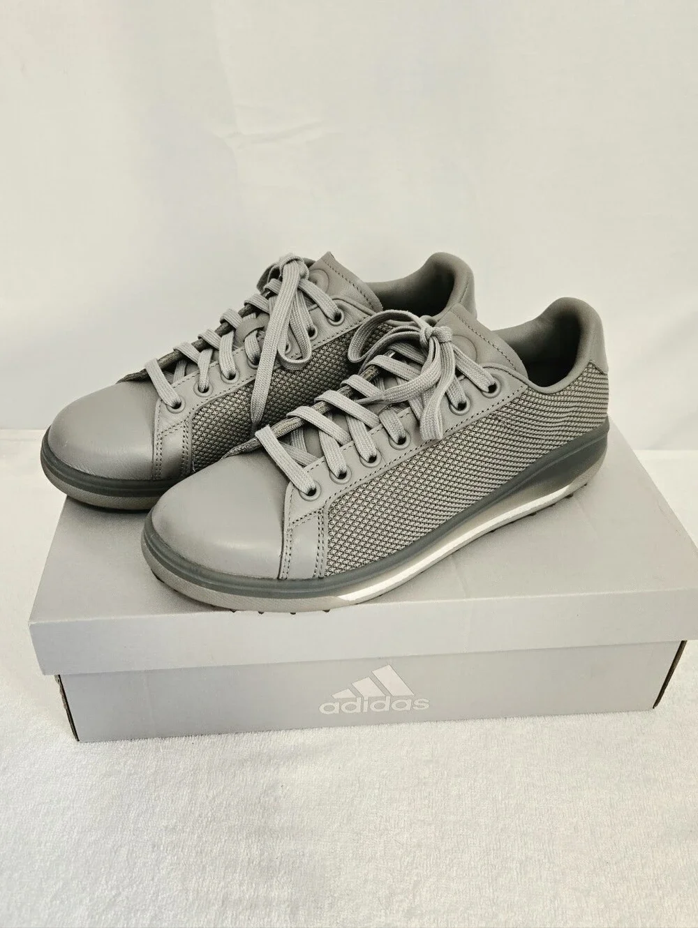 Adidas Go-To Spikeless Golf Shoes GV6905 Gray Men's Size 8 Waterproof w/ Box